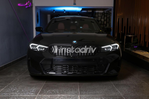 بي ام دبليو 320 2024 أسود أوتوماتيك مستعملة للبيع في مدينة الشيخ زايد - 3