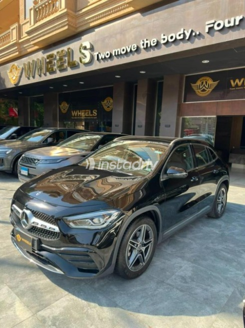 Mercedes GLA 200 2023 Black Automatic Used for Sale in Cairo - 1