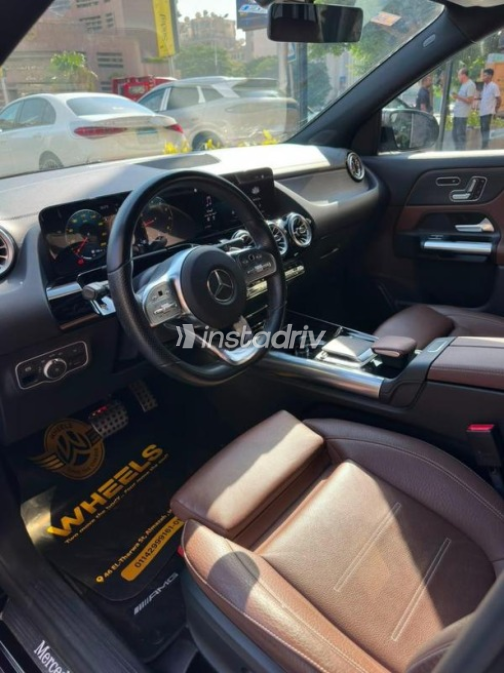 Mercedes GLA 200 2023 Black Automatic Used for Sale in Cairo - 6