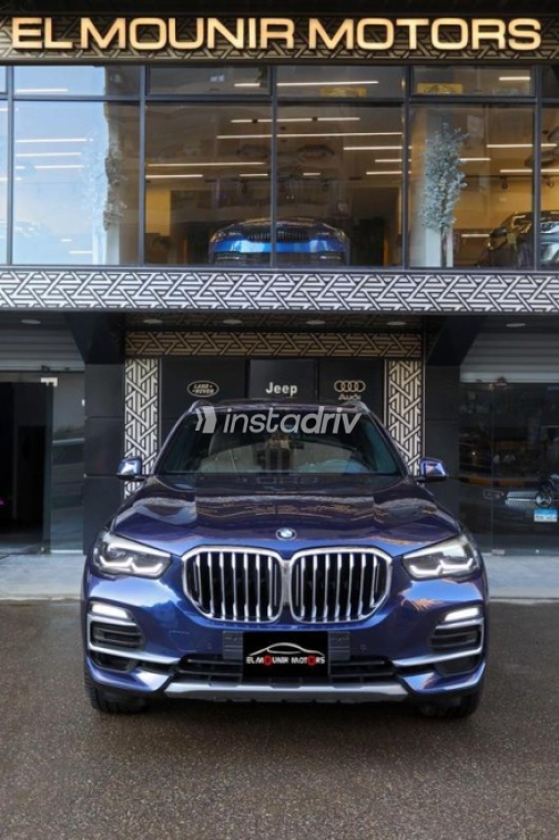 بي ام دبليو X5 2021 أزرق غامق أوتوماتيك مستعملة للبيع في مدينة الشيخ زايد - 4