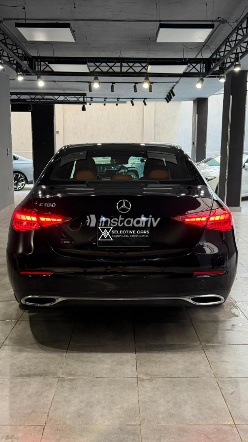 Mercedes C 180 2023 Black Automatic Used for Sale in Greater Cairo ( Cairo + Giza) - 4
