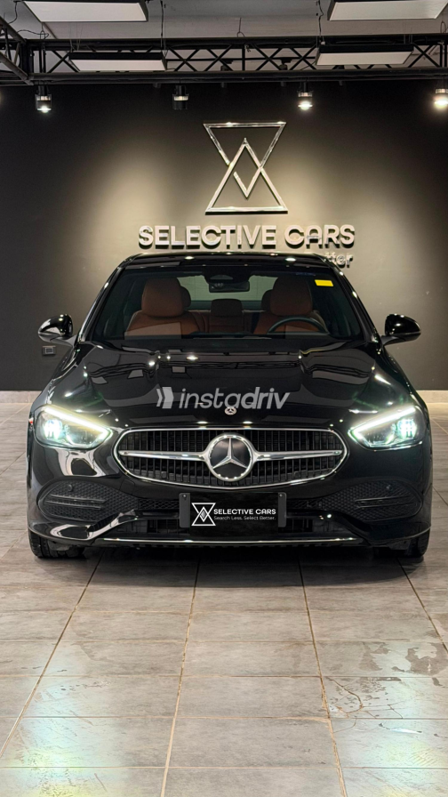 Mercedes C 180 2023 Black Automatic Used for Sale in Greater Cairo ( Cairo + Giza) - 6