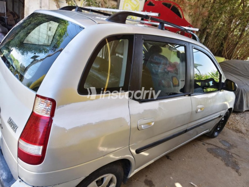 Hyundai Matrix 2007 Silver Automatic Used for Sale in Sheikh Zayed City - 7
