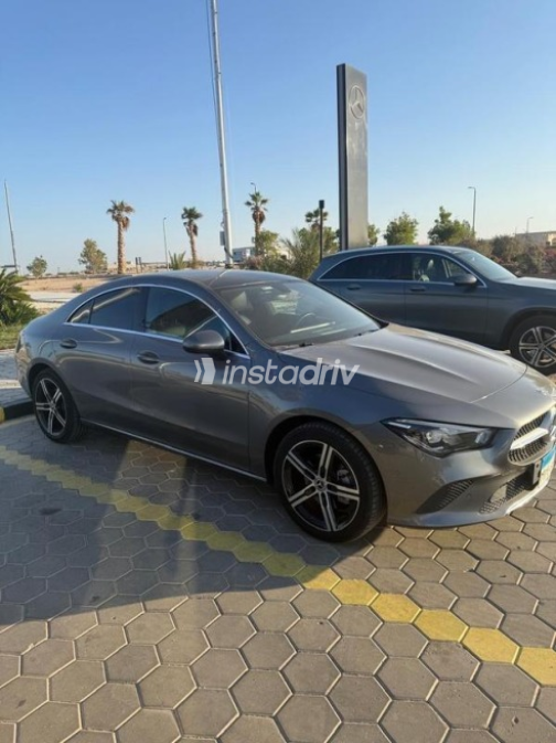 مرسيدس CLA 200 2023 رمادي أوتوماتيك مستعملة للبيع في الإسكندرية - 2