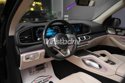 مرسيدس GLS 2021 أسود أوتوماتيك مستعملة للبيع في مدينة الشيخ زايد - 9
