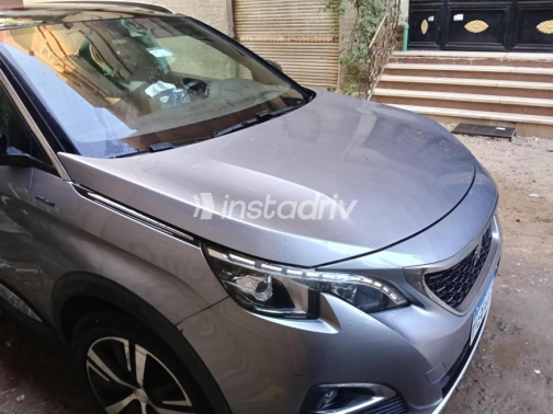Peugeot 5008 2020 White Automatic Used for Sale in Greater Cairo ( Cairo + Giza) - 6