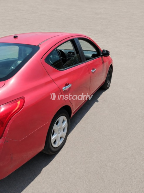 Nissan Sunny 2019 White Automatic Used for Sale in Greater Cairo ( Cairo + Giza) - 5