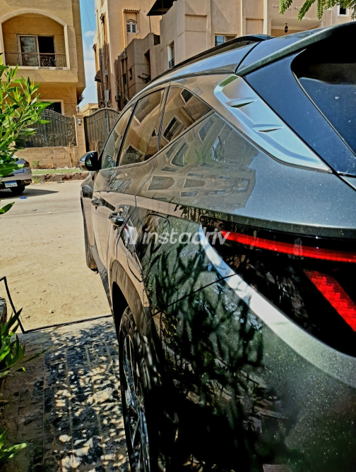 Hyundai Tucson 2022 Green Automatic Used for Sale in Greater Cairo ( Cairo + Giza) - 4
