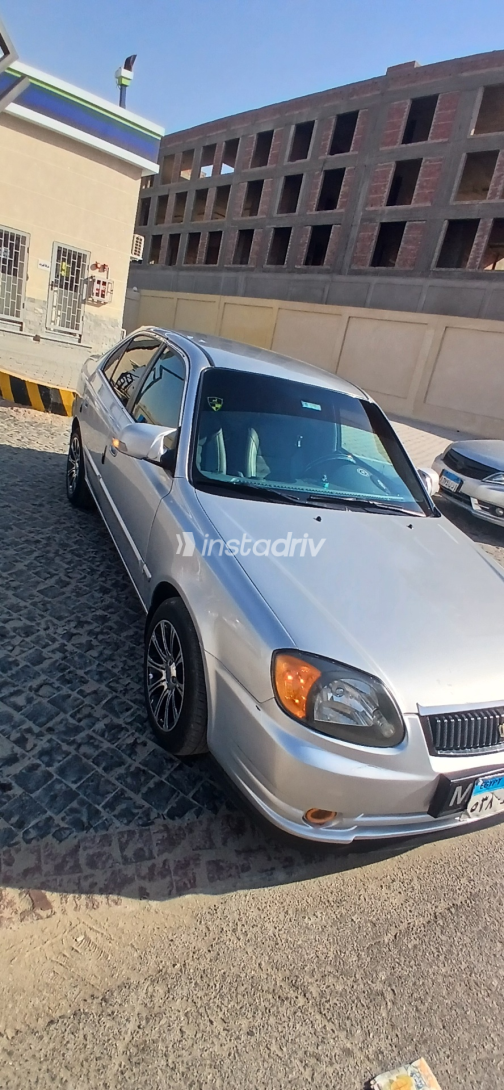 Hyundai Verna 2013 Silver Manual Used for Sale in Greater Cairo ( Cairo + Giza) - 1