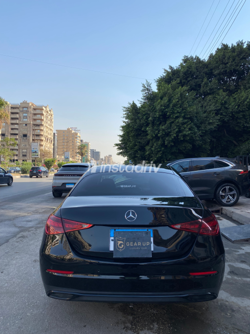 مرسيدس C 200 2022 أسود أوتوماتيك مستعملة للبيع في القاهرة الكبرى ( القاهرة - الجيزة) - 2