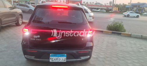 مرسيدس EQB 260 2024 أسود أوتوماتيك مستعملة للبيع في القاهرة الكبرى ( القاهرة - الجيزة) - 5