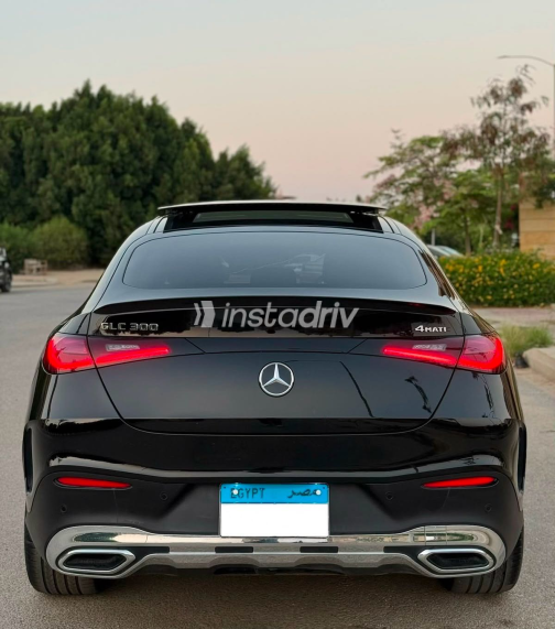 مرسيدس GLC 300 2025 أسود أوتوماتيك مستعملة للبيع في القاهرة الكبرى ( القاهرة - الجيزة) - 9