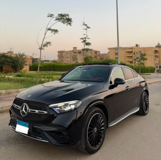 مرسيدس GLC 300 2025 أسود أوتوماتيك مستعملة للبيع في القاهرة الكبرى ( القاهرة - الجيزة)