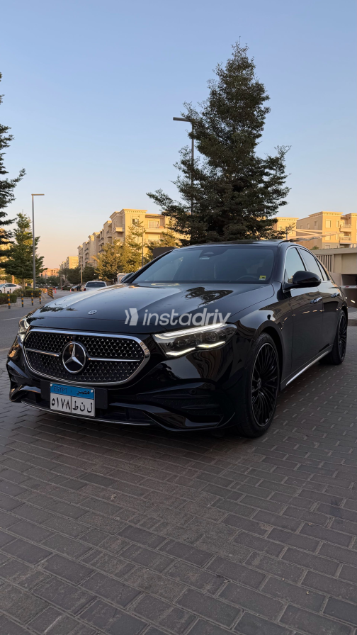 مرسيدس E 200 2024 أسود أوتوماتيك مستعملة للبيع في القاهرة الكبرى ( القاهرة - الجيزة) - 7