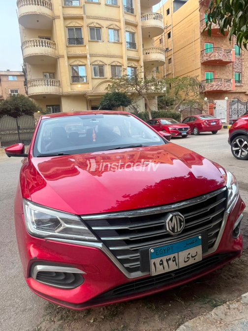 MG 5 2022 Red CVT Used for Sale in Greater Cairo ( Cairo + Giza) - 2