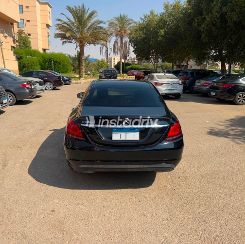 Mercedes C 180 2020 Black Automatic Used for Sale in Greater Cairo ( Cairo + Giza) - 1