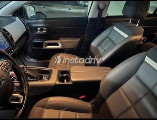 Citroën C5 Aircross 2021 White Automatic Used for Sale in Greater Cairo ( Cairo + Giza) - 2