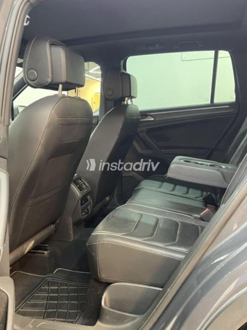 Volkswagen Tiguan 2024 Gray Automatic Used for Sale in 6 October - 10