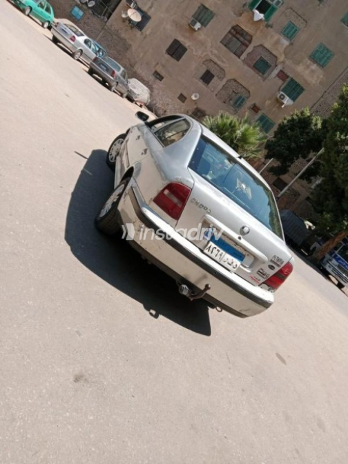 Skoda Octavia 2000 Silver Automatic Used for Sale in Cairo - 4