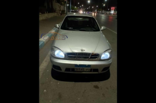 دايو لانوس 2 2005 فضي أوتوماتيك مستعملة للبيع في السويس‎