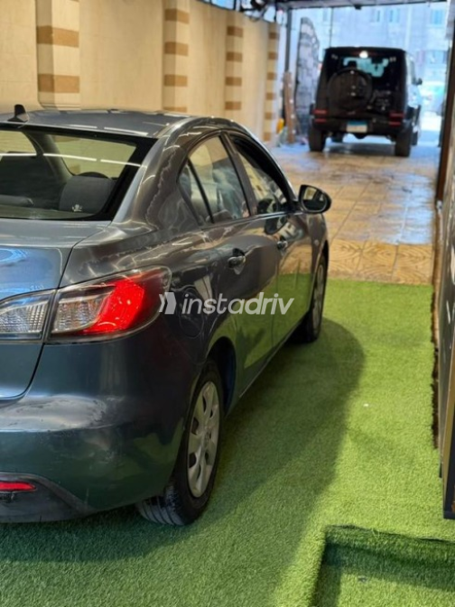 Mazda 3 2011 White Automatic Used for Sale in Nasr city - 7