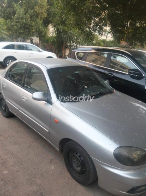 Daewoo Lanos 2 2001 Silver Automatic Used for Sale in Sheikh Zayed City - 6