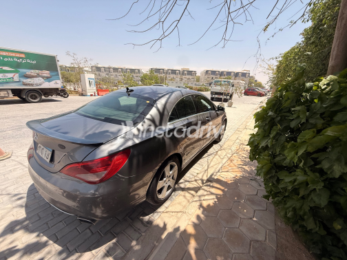 Mercedes CLA 180 2014 Gray Automatic Used for Sale in Greater Cairo ( Cairo + Giza) - 4