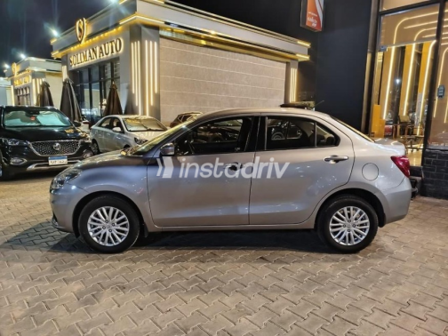 Suzuki Swift Dzire 2021 Silver Automatic Used for Sale in Nasr city - 6