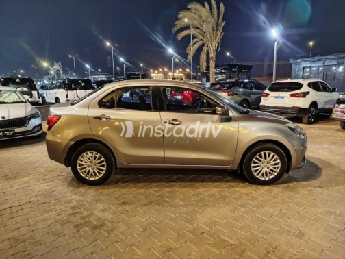 Suzuki Swift Dzire 2021 Silver Automatic Used for Sale in Nasr city - 7