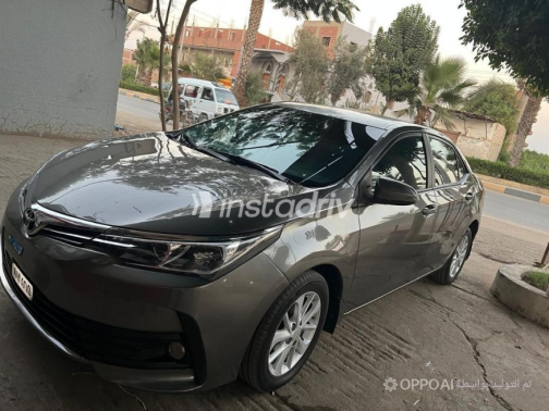 Toyota Corolla 2018 Gray Automatic Used for Sale in Ashmoun - 2