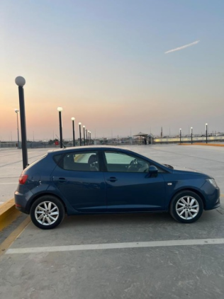 Seat Ibiza 2015 Dark Blue Automatic Used for Sale in Al Shorouk