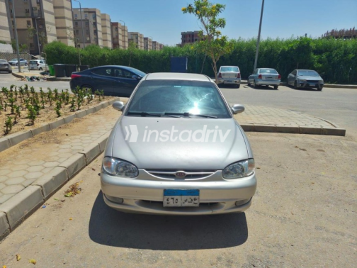Kia Sephia 2001 Gold Automatic Used for Sale in Cairo - 1