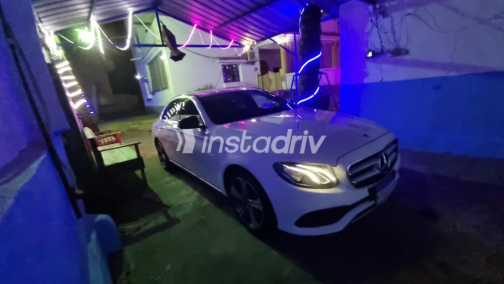 مرسيدس E 180 2018 أبيض أوتوماتيك مستعملة للبيع في المنصورة - 4