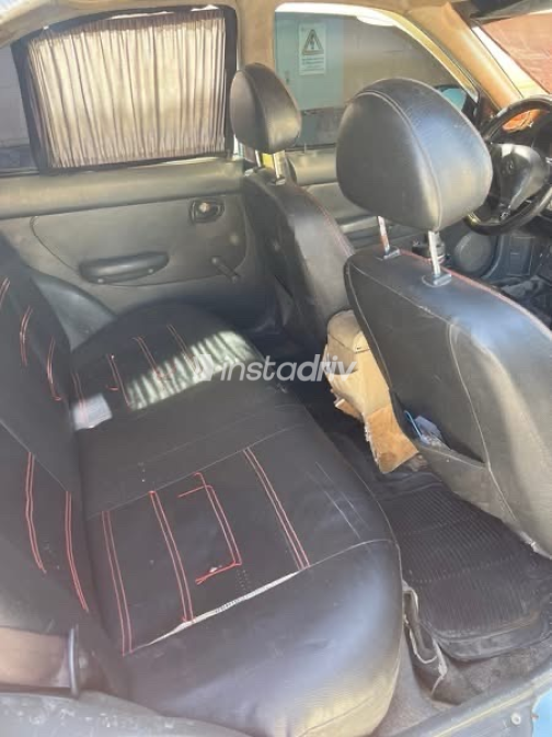 Hyundai Accent 1999 White Manual Used for Sale in Greater Cairo ( Cairo + Giza) - 3