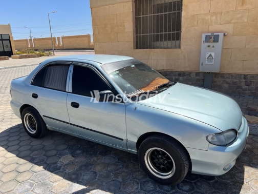 Hyundai Accent 1999 White Manual Used for Sale in Greater Cairo ( Cairo + Giza) - 4