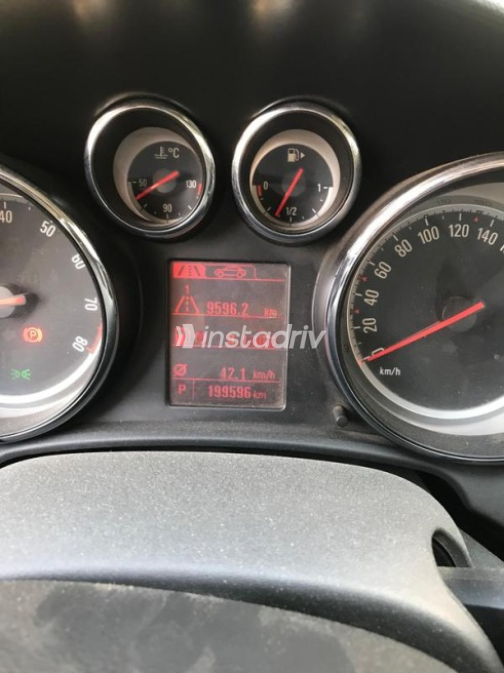 Opel Astra 2017 Silver Automatic Used for Sale in Nasr city - 6