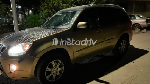 Chery Tiggo 3 2017 Champagne Automatic Used for Sale in Greater Cairo ( Cairo + Giza) - 3