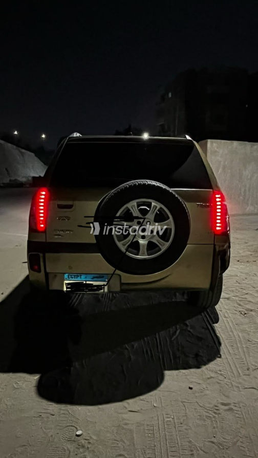 Chery Tiggo 3 2017 Champagne Automatic Used for Sale in Greater Cairo ( Cairo + Giza) - 7