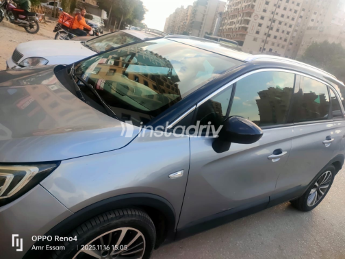 اوبل كروس لاند 2021 رمادي أوتوماتيك مستعملة للبيع في القاهرة الكبرى ( القاهرة - الجيزة) - 5