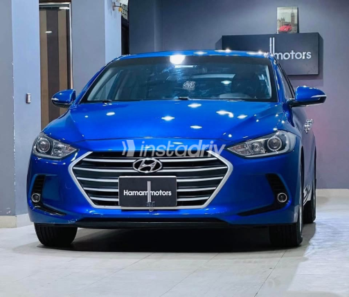 Hyundai Elantra AD 2018 Blue Automatic Used for Sale in Greater Cairo ( Cairo + Giza) - 2
