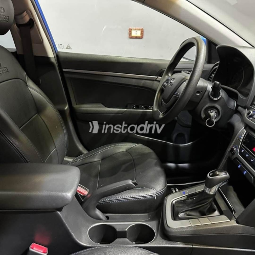 Hyundai Elantra AD 2018 Blue Automatic Used for Sale in Greater Cairo ( Cairo + Giza) - 4