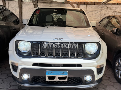 Jeep Renegade 2022 White Automatic Used for Sale in Greater Cairo ( Cairo + Giza) - 5