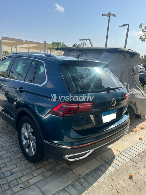 Volkswagen Tiguan 2021 Blue Automatic Used for Sale in Greater Cairo ( Cairo + Giza) - 3