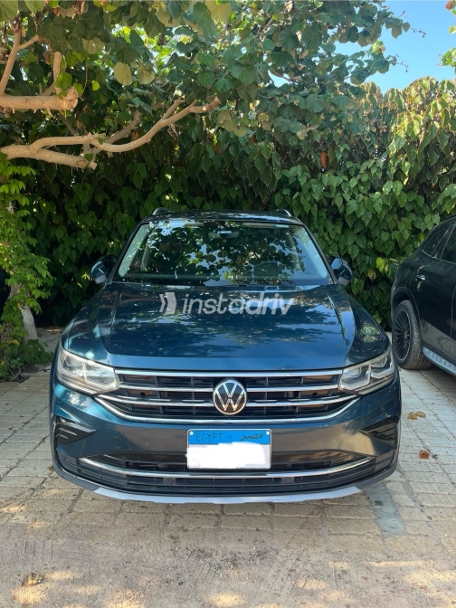 Volkswagen Tiguan 2021 Blue Automatic Used for Sale in Greater Cairo ( Cairo + Giza) - 9