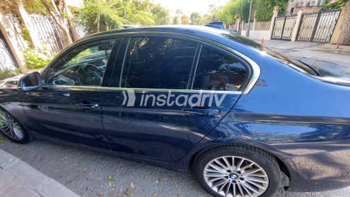 BMW 320 2019 Blue Automatic Used for Sale in Greater Cairo ( Cairo + Giza) - 3