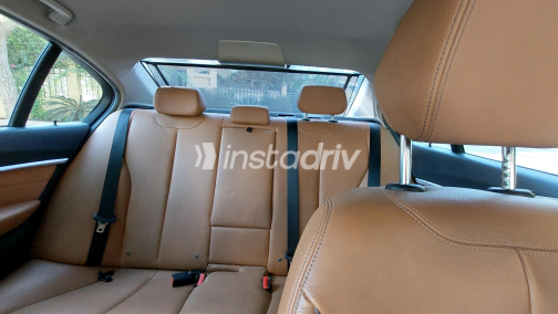 BMW 320 2019 Blue Automatic Used for Sale in Greater Cairo ( Cairo + Giza) - 5