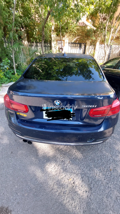 BMW 320 2019 Blue Automatic Used for Sale in Greater Cairo ( Cairo + Giza) - 6