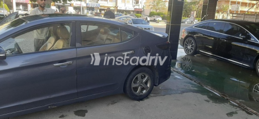 Hyundai Elantra AD 2018 Silver Automatic Used for Sale in Cairo - 7