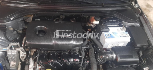 Hyundai Elantra AD 2018 Silver Automatic Used for Sale in Cairo - 8