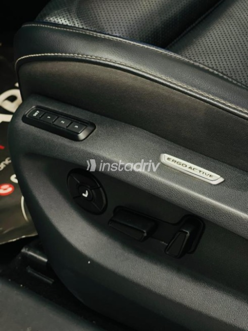 Volkswagen Tiguan 2025 White Automatic Used for Sale in Alexandria - 9